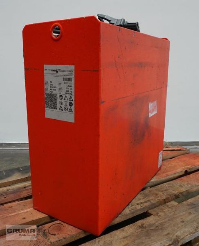 Sonstige Teile du type Aim 24 Volt 3 PzS 375 Ah, Gebrauchtmaschine en Friedberg-Derching (Photo 1)