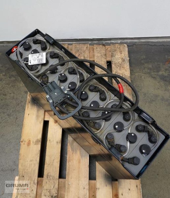 Sonstige Teile typu Aim 24 Volt 3 PzS 375 Ah, Gebrauchtmaschine v Friedberg-Derching (Obrázek 3)