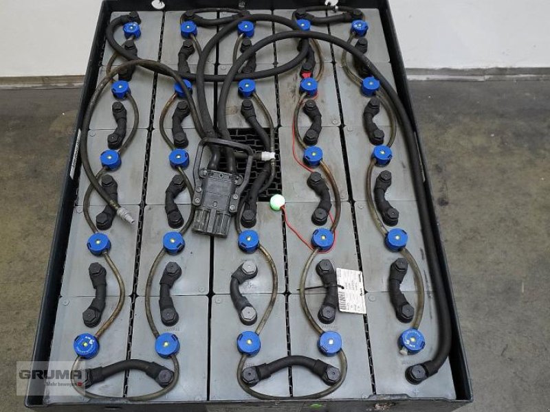 Sonstige Teile za tip Aim 48 Volt 7 PzS 875 Ah, Gebrauchtmaschine u Friedberg-Derching (Slika 1)