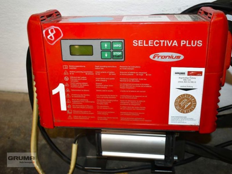 Sonstige Teile typu Fronius SELECTIVA PLUS 2100E Option 24V/100A, Gebrauchtmaschine v Friedberg-Derching (Obrázek 1)