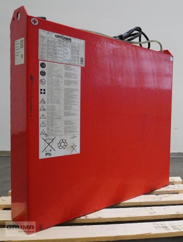 Sonstige Teile des Typs Gruma 24 Volt 2 PzB 200 Ah, Gebrauchtmaschine in Friedberg-Derching (Bild 1)