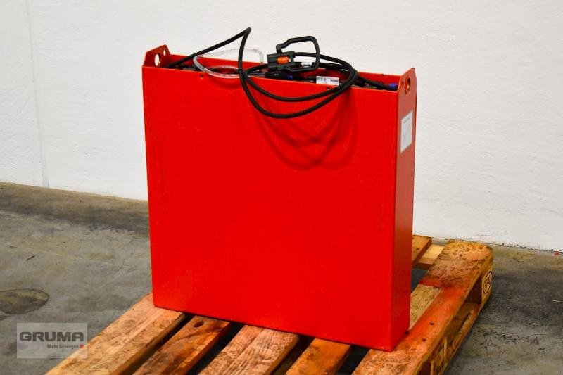 Sonstige Teile typu Gruma 24 Volt 2 PzB 200 Ah, Gebrauchtmaschine v Friedberg-Derching (Obrázek 2)