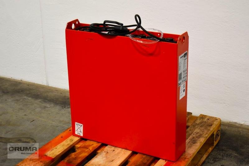 Sonstige Teile typu Gruma 24 Volt 2 PzB 200 Ah, Gebrauchtmaschine v Friedberg-Derching (Obrázek 1)