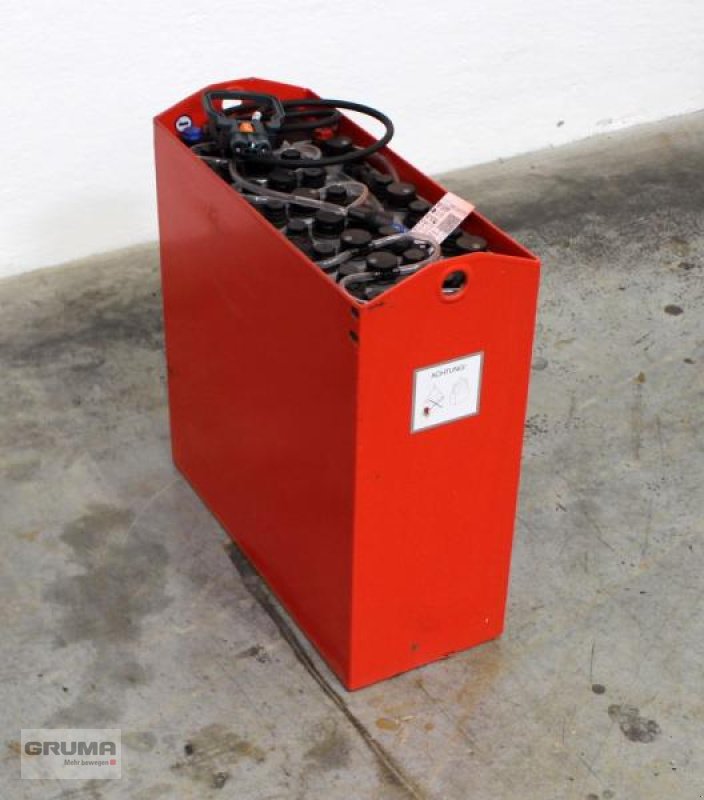 Sonstige Teile typu Gruma 24 Volt 2 PzB 225 Ah, Gebrauchtmaschine v Friedberg-Derching (Obrázek 2)