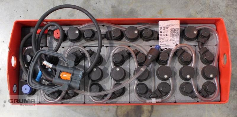 Sonstige Teile typu Gruma 24 Volt 2 PzB 225 Ah, Gebrauchtmaschine v Friedberg-Derching (Obrázek 3)