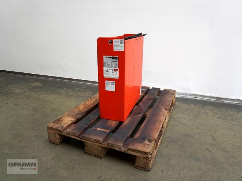 Sonstige Teile za tip Gruma 24 Volt 2 PzS 230 Ah, Gebrauchtmaschine u Friedberg-Derching (Slika 1)