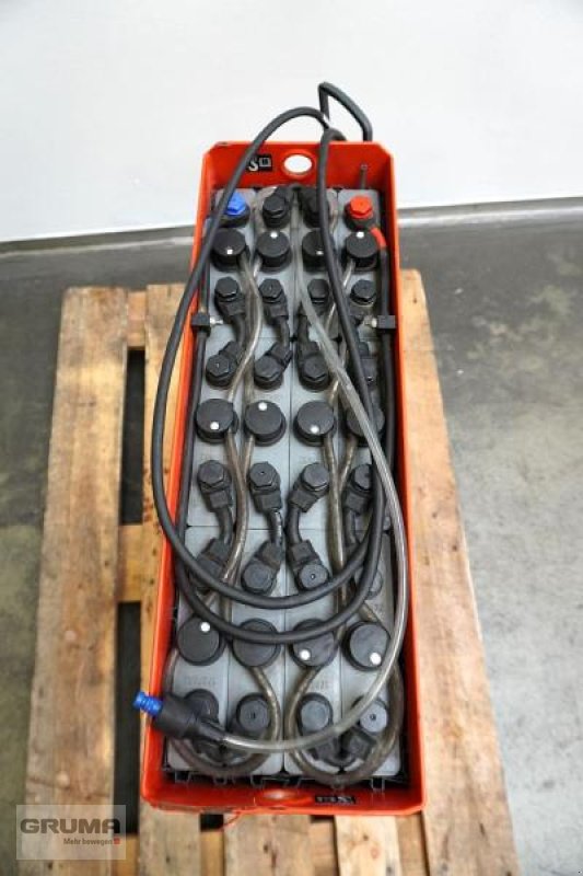 Sonstige Teile typu Gruma 24 Volt 2 PzS 250 Ah, Gebrauchtmaschine v Friedberg-Derching (Obrázek 3)