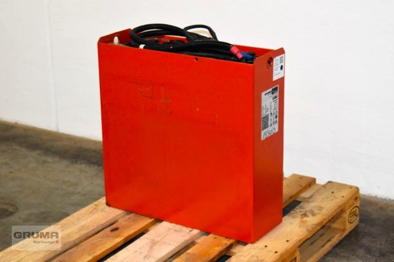 Sonstige Teile typu Gruma 24 Volt 2 PzS 250 Ah, Gebrauchtmaschine v Friedberg-Derching (Obrázek 1)