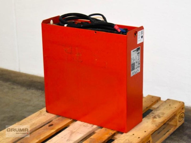 Sonstige Teile des Typs Gruma 24 Volt 2 PzS 250 Ah, Gebrauchtmaschine in Friedberg-Derching (Bild 1)