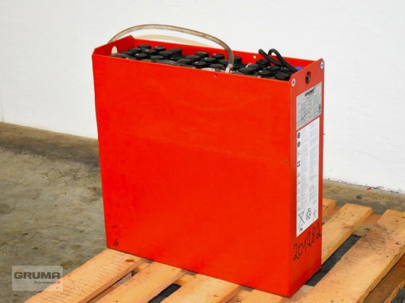 Sonstige Teile typu Gruma 24 Volt 2 PzS 250 Ah, Gebrauchtmaschine v Friedberg-Derching (Obrázek 1)