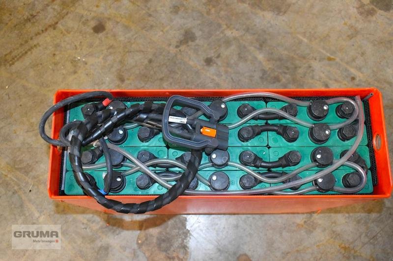 Sonstige Teile du type Gruma 24 Volt 2 PzS 250 Ah, Gebrauchtmaschine en Friedberg-Derching (Photo 2)