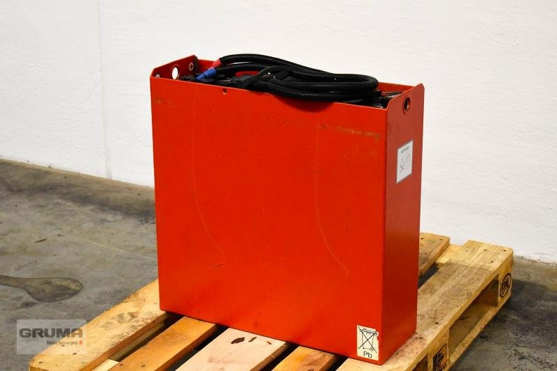 Sonstige Teile a típus Gruma 24 Volt 2 PzS 250 Ah, Gebrauchtmaschine ekkor: Friedberg-Derching (Kép 2)