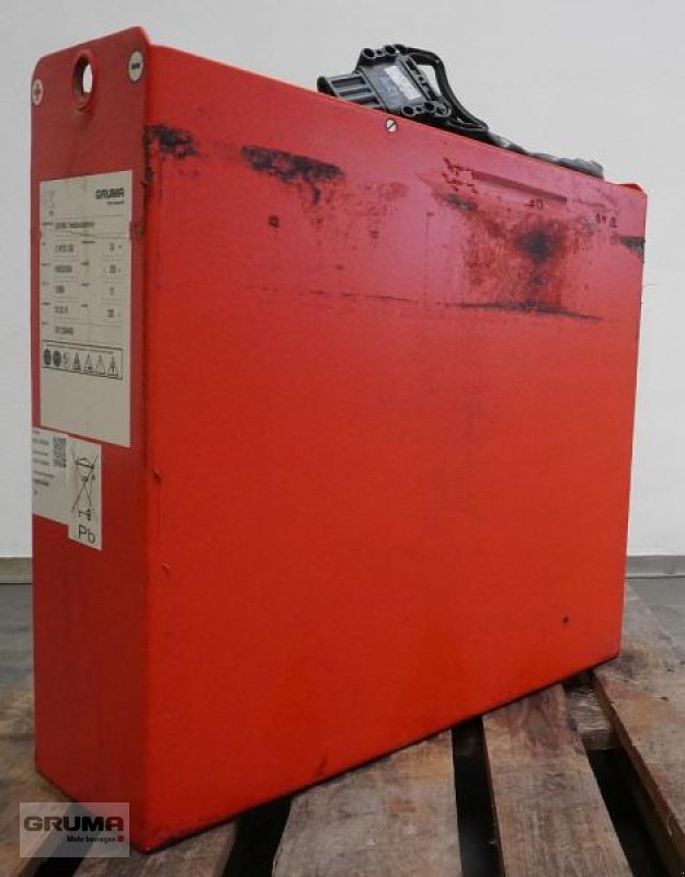 Sonstige Teile Türe ait Gruma 24 Volt 2 PzS 250 Ah, Gebrauchtmaschine içinde Friedberg-Derching (resim 1)