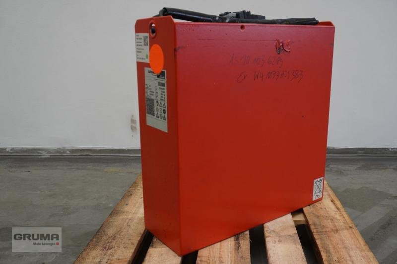 Sonstige Teile типа Gruma 24 Volt 2 PzS 250 Ah, Gebrauchtmaschine в Friedberg-Derching (Фотография 1)