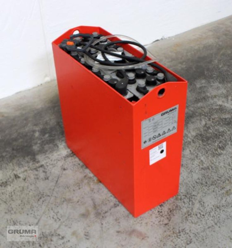 Sonstige Teile Türe ait Gruma 24 Volt 3 PzB 225 Ah, Gebrauchtmaschine içinde Friedberg-Derching (resim 1)