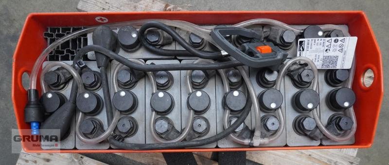 Sonstige Teile tip Gruma 24 Volt 3 PzB 225 Ah, Gebrauchtmaschine in Friedberg-Derching (Poză 3)
