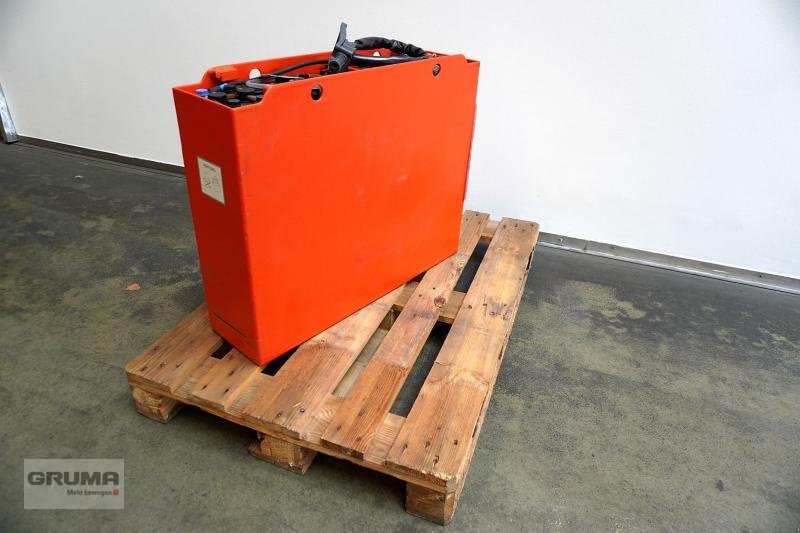 Sonstige Teile typu Gruma 24 Volt 3 PzS 375 Ah, Gebrauchtmaschine v Friedberg-Derching (Obrázek 2)