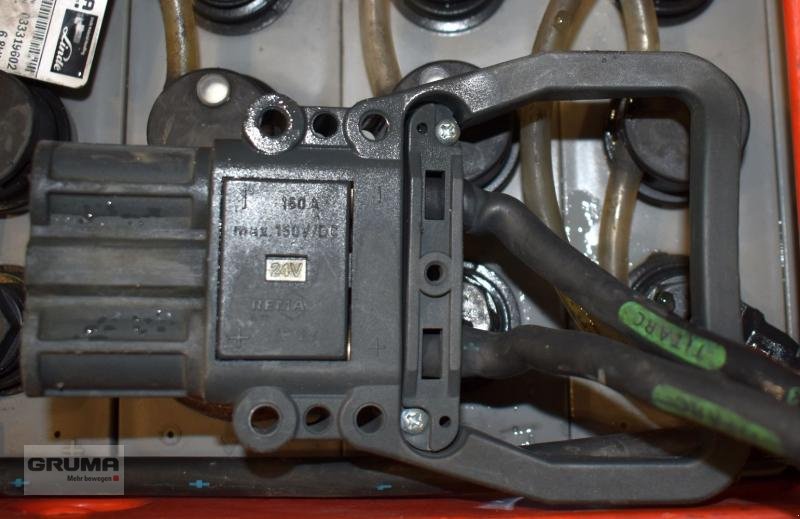 Sonstige Teile Türe ait Gruma 24 Volt 3 PzS 375 Ah, Gebrauchtmaschine içinde Friedberg-Derching (resim 4)