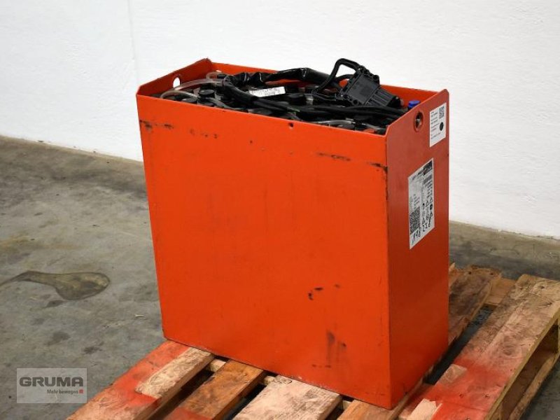 Sonstige Teile des Typs Gruma 24 Volt 3 PzS 375 Ah, Gebrauchtmaschine in Friedberg-Derching (Bild 1)