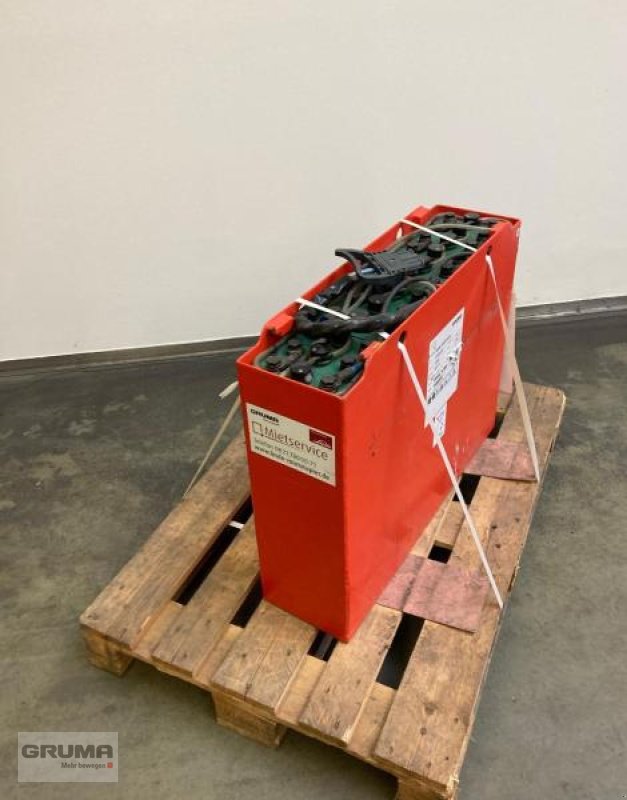 Sonstige Teile typu Gruma 24 Volt 3 PzS 375 Ah, Gebrauchtmaschine w Friedberg-Derching (Zdjęcie 1)