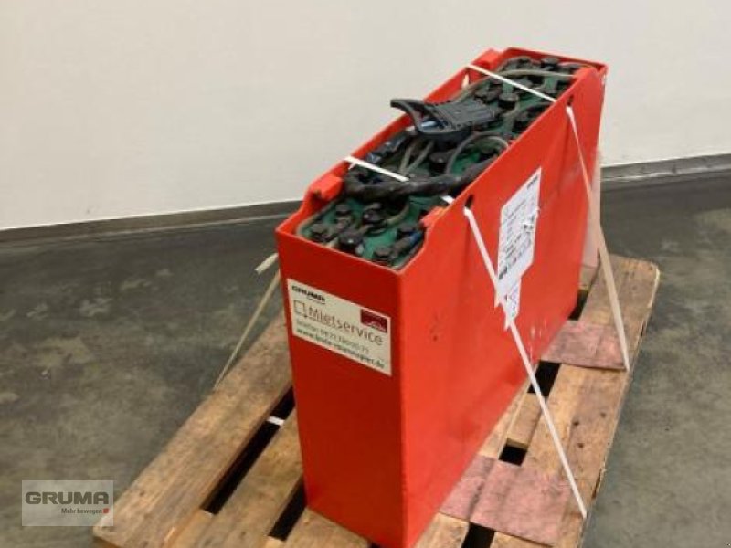 Sonstige Teile от тип Gruma 24 Volt 3 PzS 375 Ah, Gebrauchtmaschine в Friedberg-Derching
