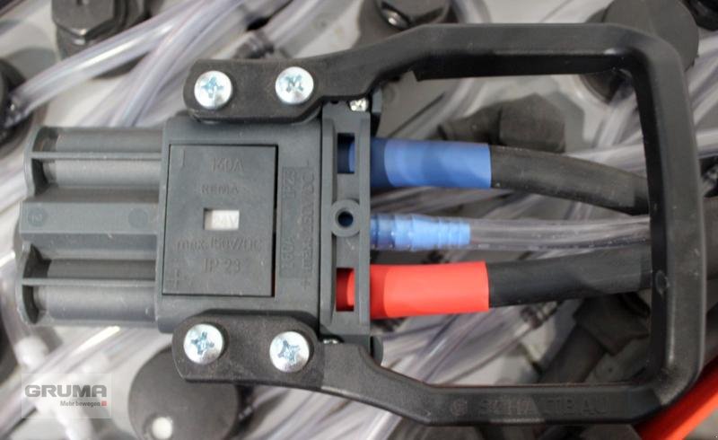 Sonstige Teile typu Gruma 24 Volt 3 PzS 375 Ah, Gebrauchtmaschine v Friedberg-Derching (Obrázek 4)