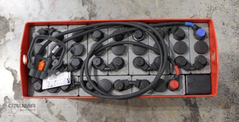 Sonstige Teile typu Gruma 24 Volt 3 PzV 213 Ah, Gebrauchtmaschine v Friedberg-Derching (Obrázek 3)