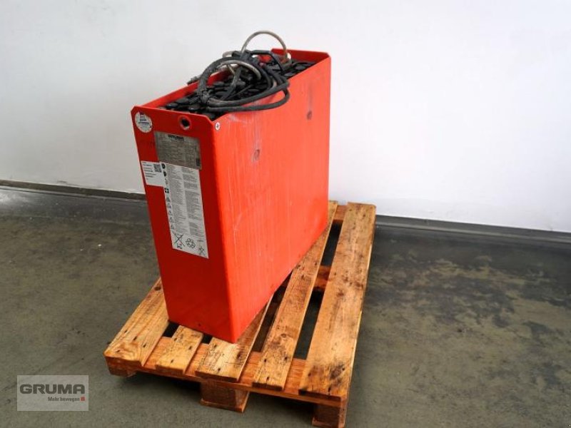 Sonstige Teile typu Gruma 24 Volt 4 PzS 620 Ah, Gebrauchtmaschine v Friedberg-Derching (Obrázok 1)