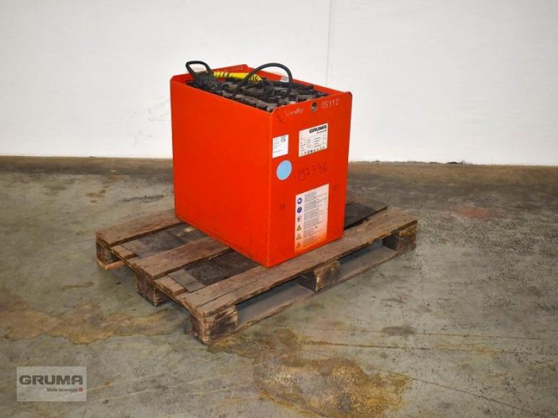 Sonstige Teile Türe ait Gruma 24 Volt 5 PzS 625 Ah, Gebrauchtmaschine içinde Friedberg-Derching (resim 1)