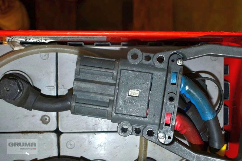 Sonstige Teile typu Gruma 24 Volt 5 PzS 625 Ah, Gebrauchtmaschine v Friedberg-Derching (Obrázek 4)