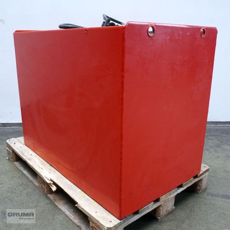 Sonstige Teile Türe ait Gruma 48 Volt 6 PzS 930 Ah, Gebrauchtmaschine içinde Friedberg-Derching (resim 2)