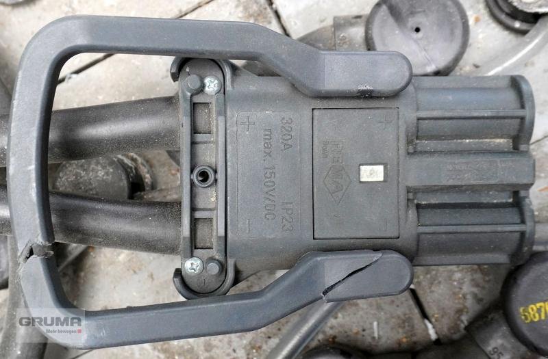 Sonstige Teile Türe ait Gruma 48 Volt 6 PzS 930 Ah, Gebrauchtmaschine içinde Friedberg-Derching (resim 4)