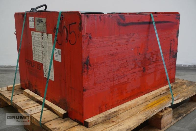 Sonstige Teile of the type Gruma 80 Volt 5 PzQ 690 Ah, Gebrauchtmaschine in Friedberg-Derching (Picture 1)