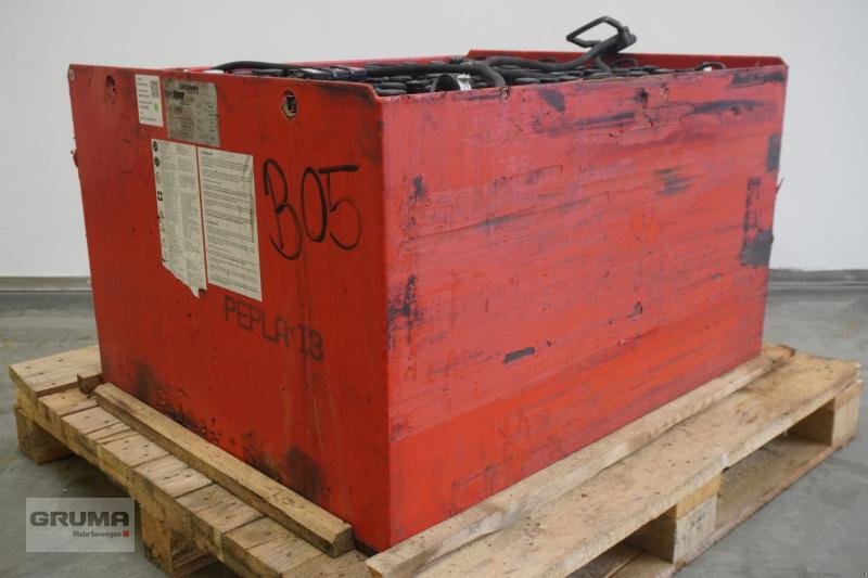 Sonstige Teile типа Gruma 80 Volt 5 PzQ 690 Ah, Gebrauchtmaschine в Friedberg-Derching (Фотография 1)