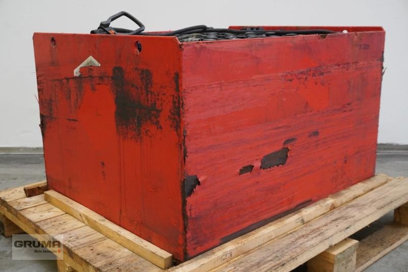 Sonstige Teile типа Gruma 80 Volt 5 PzQ 690 Ah, Gebrauchtmaschine в Friedberg-Derching (Фотография 2)