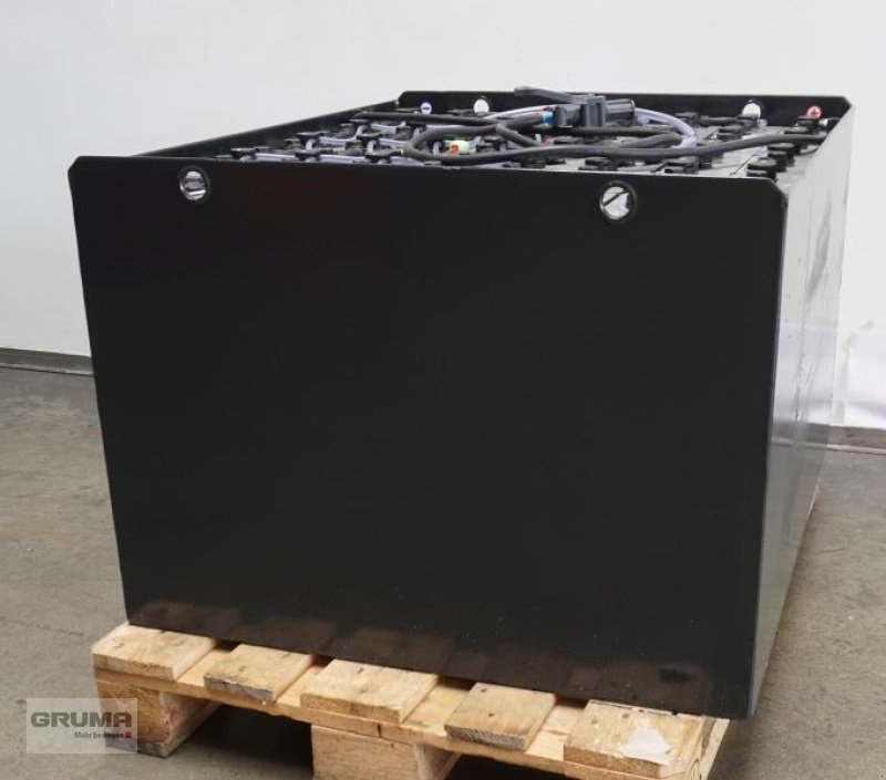 Sonstige Teile Türe ait Gruma 80 Volt 5 PzS 625 Ah, Gebrauchtmaschine içinde Friedberg-Derching (resim 2)