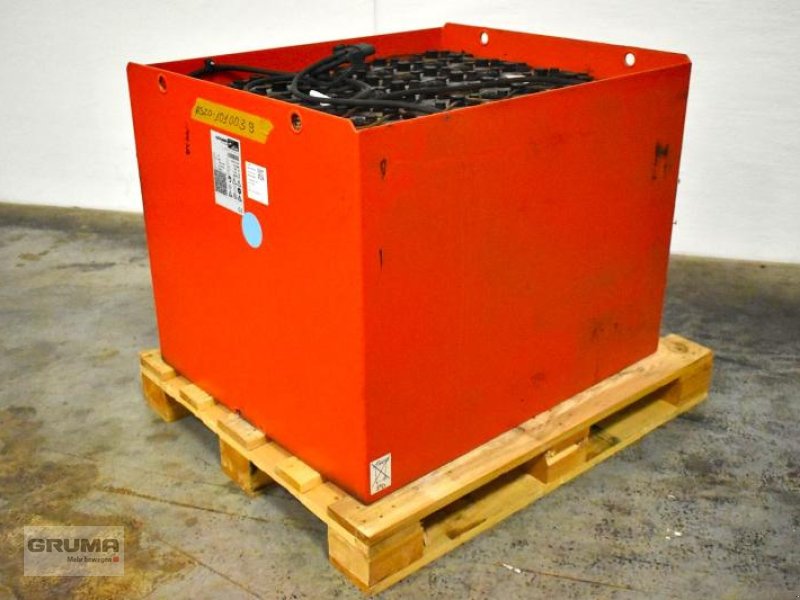 Sonstige Teile typu Gruma 80 Volt 5 PzS 700 Ah, Gebrauchtmaschine w Friedberg-Derching (Zdjęcie 1)