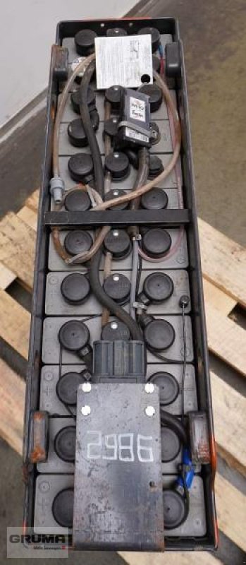 Sonstige Teile типа Hawker 24 Volt 3 PzS 375 Ah, Gebrauchtmaschine в Friedberg-Derching (Фотография 3)