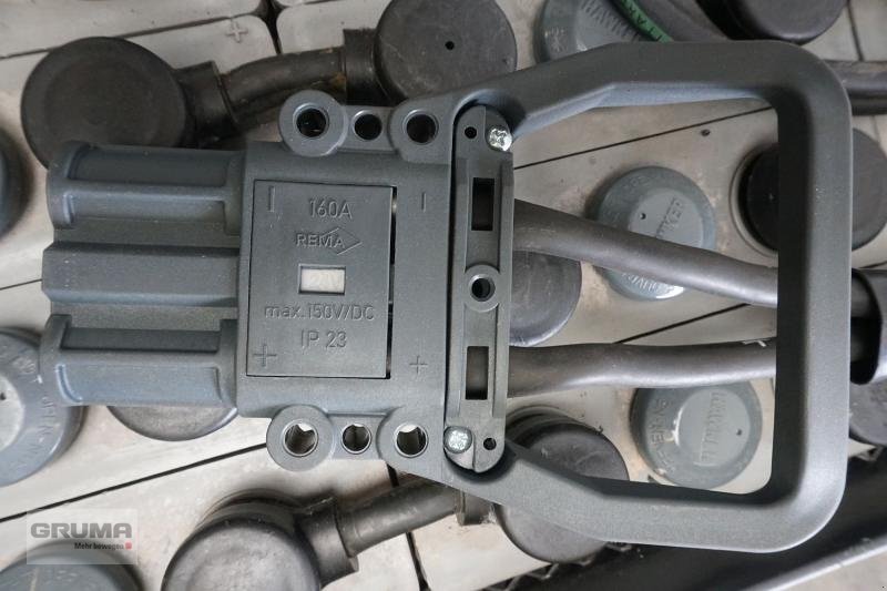 Sonstige Teile typu Hawker 24 Volt 3 PzV 330 Ah, Gebrauchtmaschine v Friedberg-Derching (Obrázek 4)