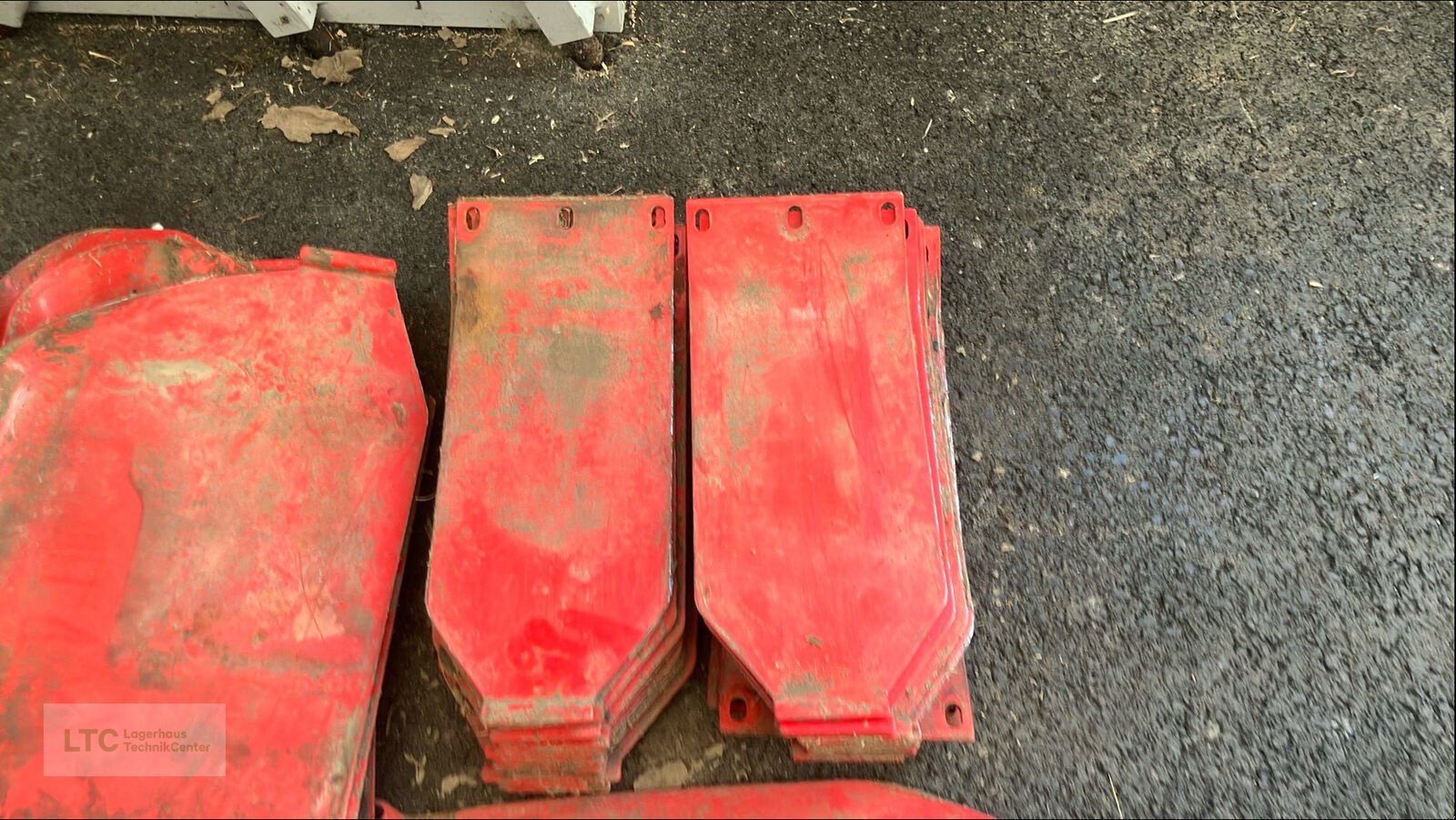 Sonstige Teile des Typs Pöttinger Verschleißkufen für Novacat 301 & Novadisc 812, Gebrauchtmaschine in Redlham (Bild 2)