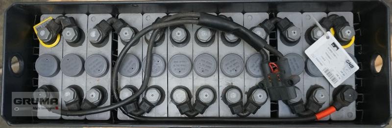 Sonstige Teile typu Sonstige 24 Volt 2 PzV 200 Ah, Gebrauchtmaschine v Friedberg-Derching (Obrázek 3)