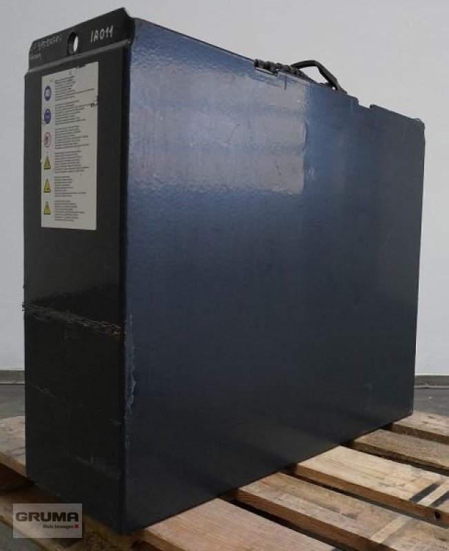 Sonstige Teile tip Sonstige 24 Volt 4 PzS 620 Ah, Gebrauchtmaschine in Friedberg-Derching (Poză 2)