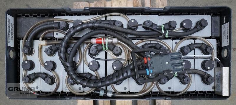 Sonstige Teile tip Sonstige 24 Volt 4 PzS 620 Ah, Gebrauchtmaschine in Friedberg-Derching (Poză 3)