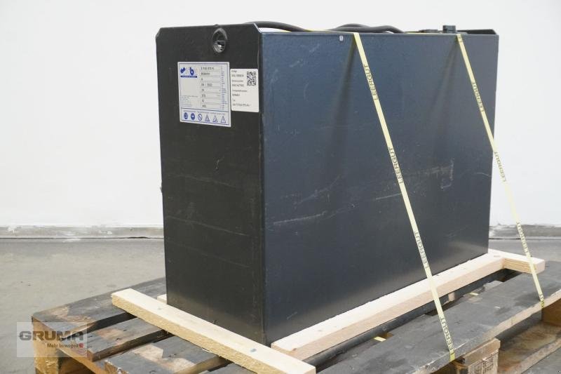 Sonstige Teile tip Sonstige 24 Volt 5 PzS 575 Ah, Gebrauchtmaschine in Friedberg-Derching (Poză 1)