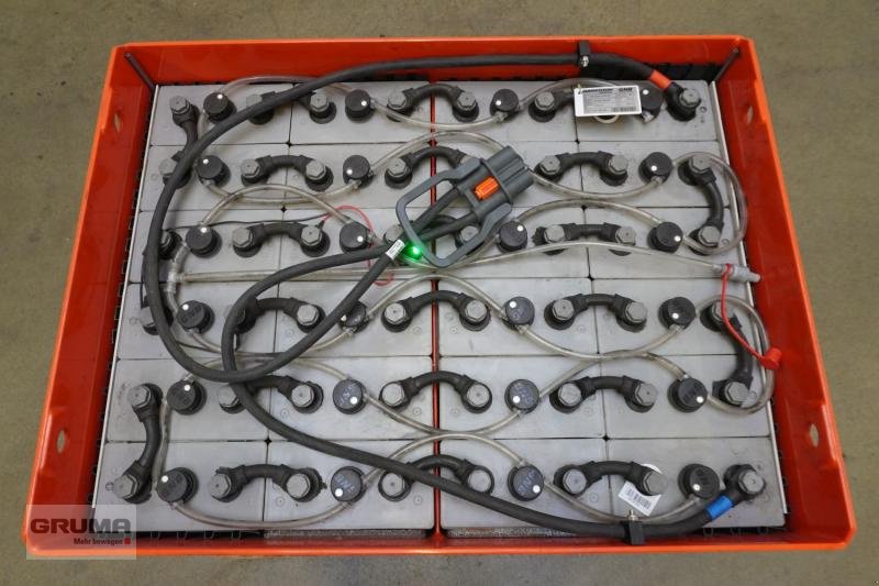 Sonstige Teile typu Sonstige 48 Volt 5 PzS 700 Ah, Gebrauchtmaschine v Friedberg-Derching (Obrázek 3)