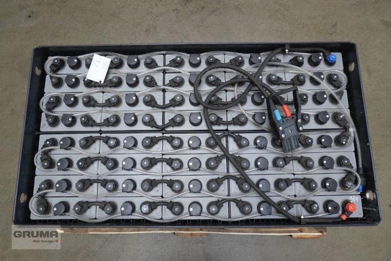 Sonstige Teile typu Sonstige 80 Volt 3 PzS 240 Ah, Gebrauchtmaschine v Friedberg-Derching (Obrázek 3)