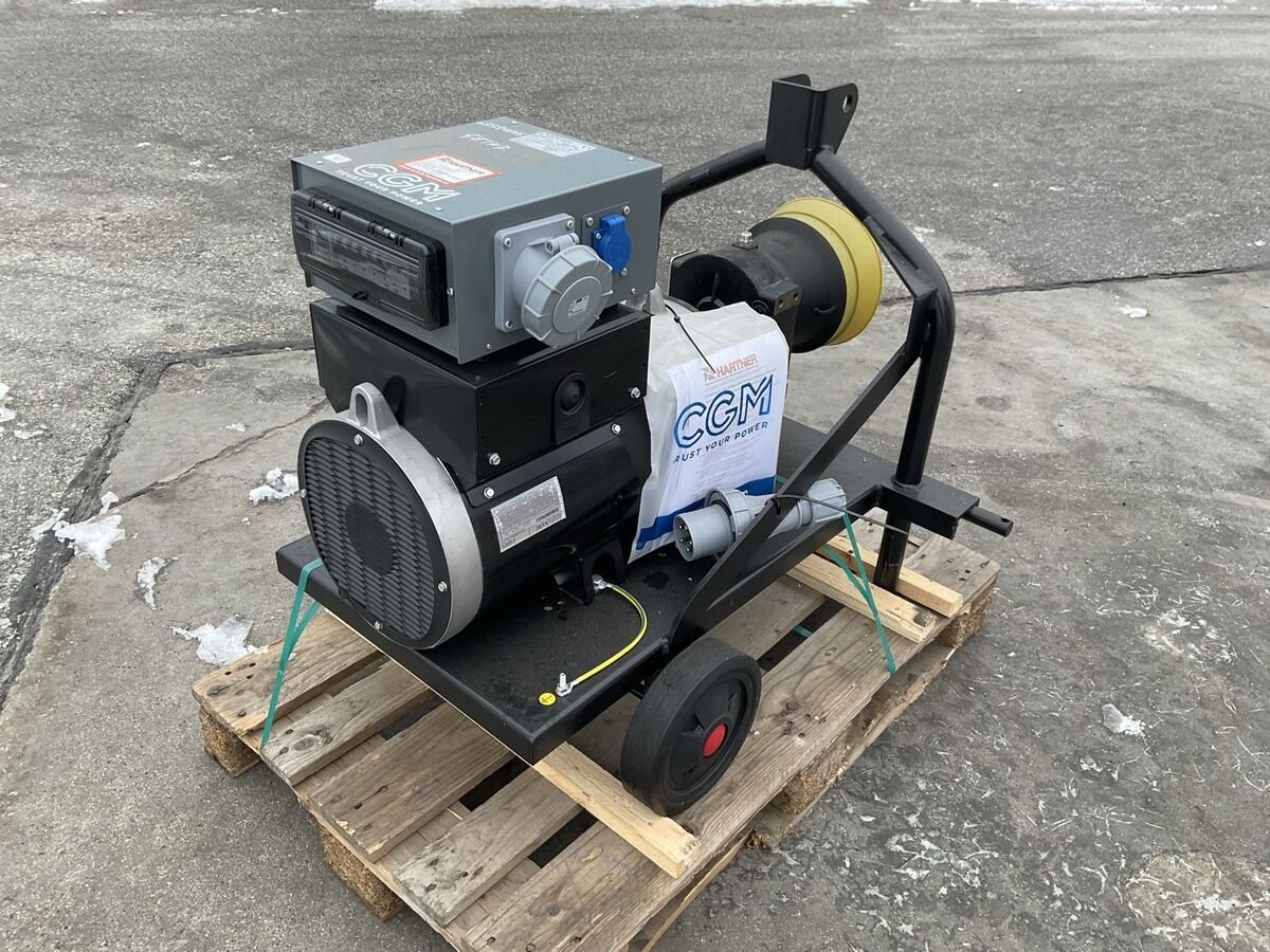 Sonstige Teile Türe ait Sonstige Hartner Zapfwellengenerator IP 23 30 kVA (30TRL-, Neumaschine içinde Zwettl (resim 3)