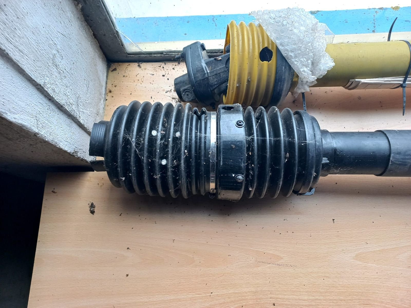 Sonstige Teile Türe ait Sonstige Pondioli & Pavesi, Neumaschine içinde Göpfritz (resim 1)