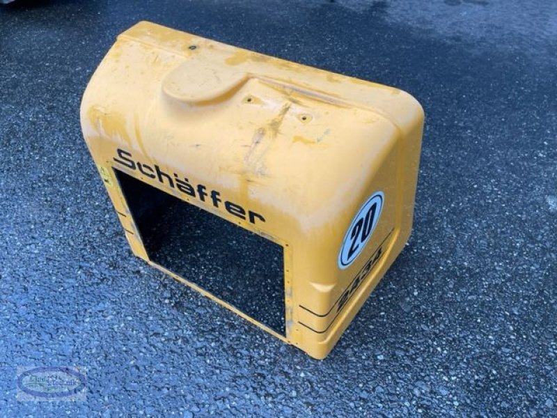 Sonstige Teile des Typs Sonstige Schäffer Motorhaube, Gebrauchtmaschine in Münzkirchen (Bild 1)