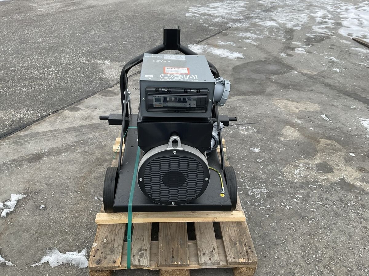 Sonstige Teile Türe ait Sonstige Zapfwellengenerator IP 23 30kVA, Neumaschine içinde Zwettl (resim 8)